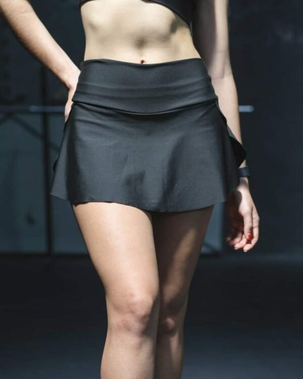 Pollera con biker 1